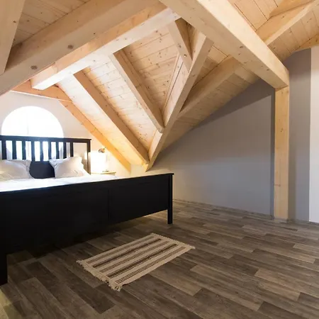 Malik Apartment