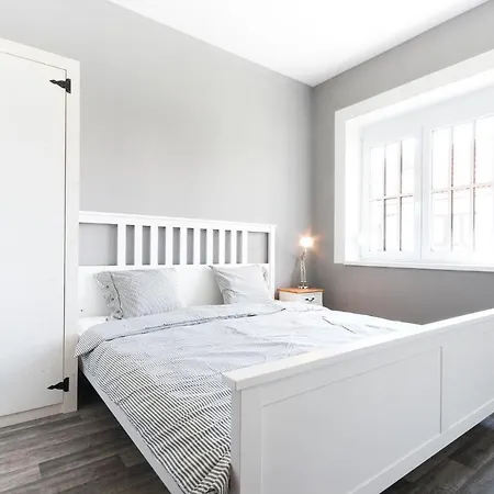 Malik Apartment Dolni Dunajovice
